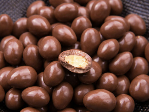 Almendras chocolate leche y oscuro